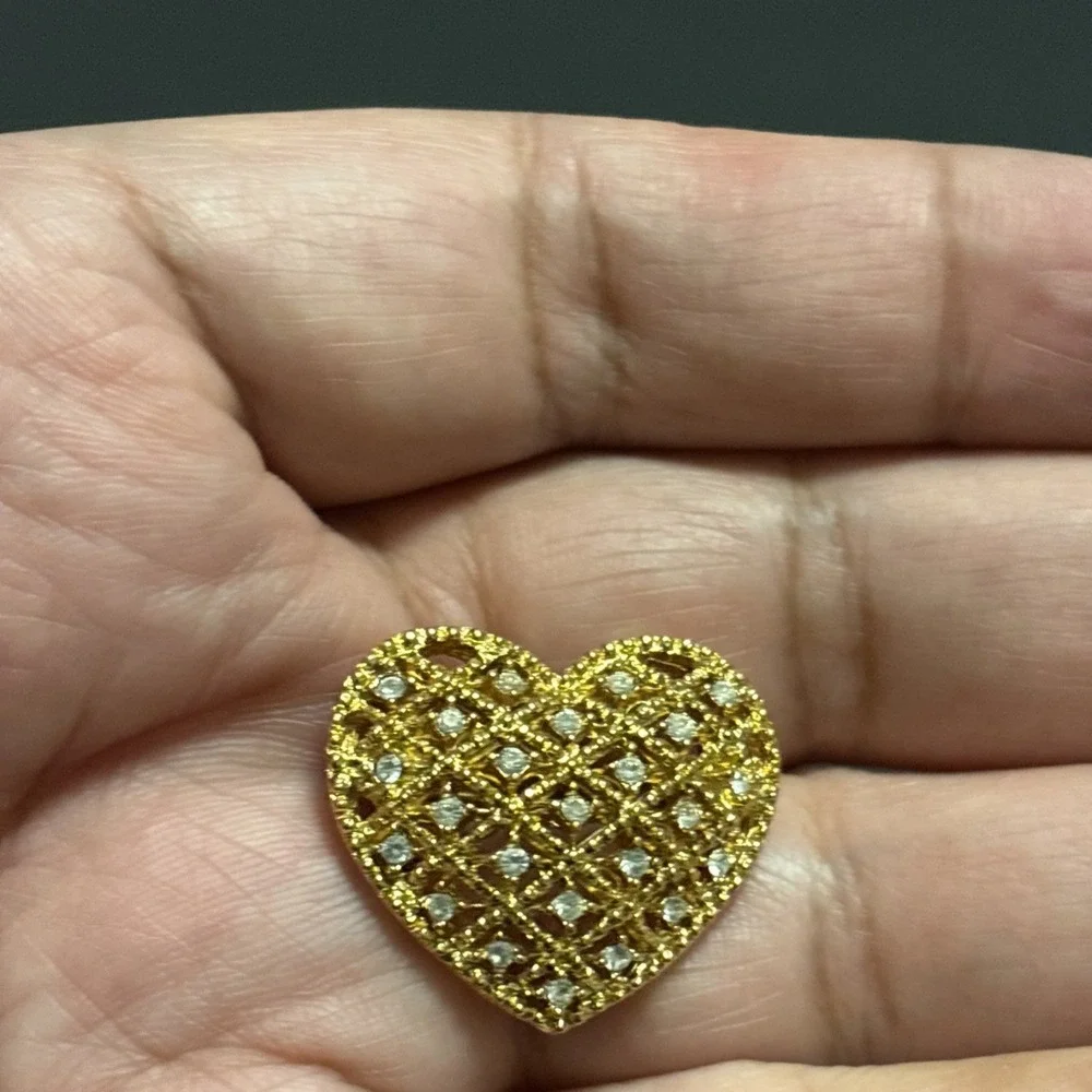 1980s Gold Tone Lattice Heart Brooch, Openwork Filigree Crystal Pin, Romantic